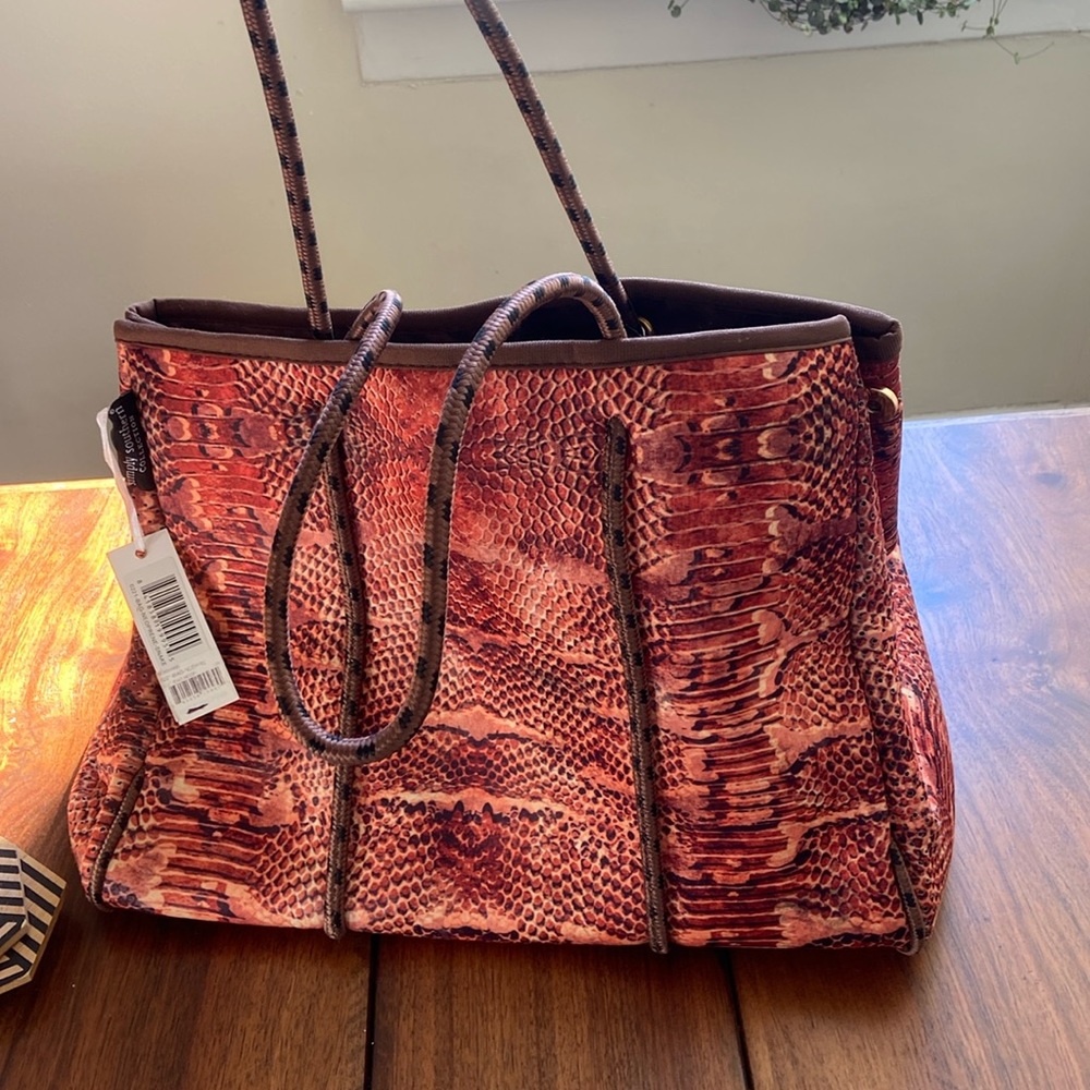 NWT Simply Southern Tote Large Snake Print Neoprene 15 L x 9 D x 13 T